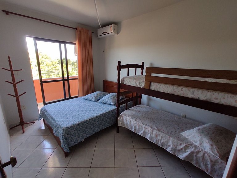 Apartamento completo próximo à Praia da Guarda do Embaú, em