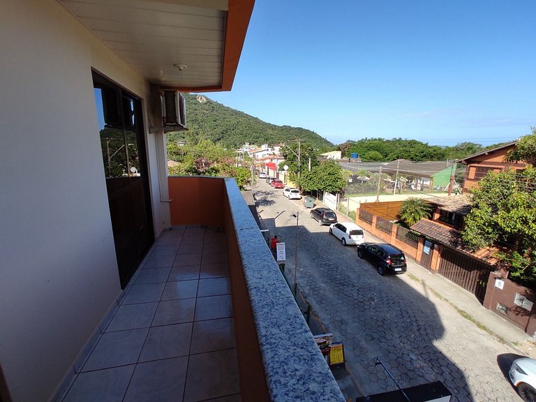 Apartamento completo próximo à Praia da Guarda do Embaú, em